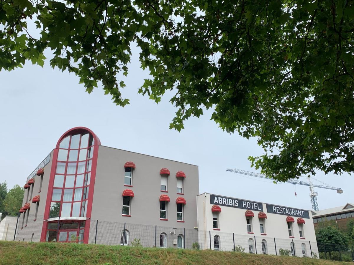 L'Abribis Hotell Firminy Eksteriør bilde