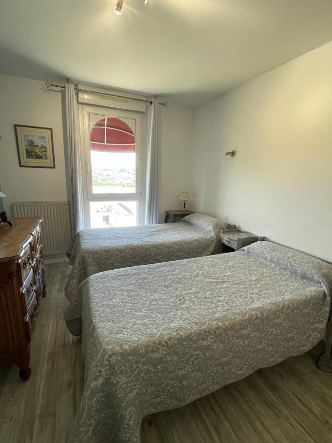 L'Abribis Hotell Firminy Eksteriør bilde
